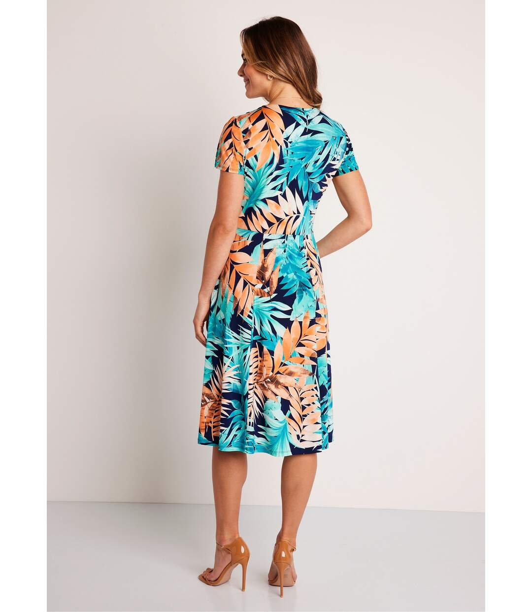 Robe courte cache-coeur motif végétal-2