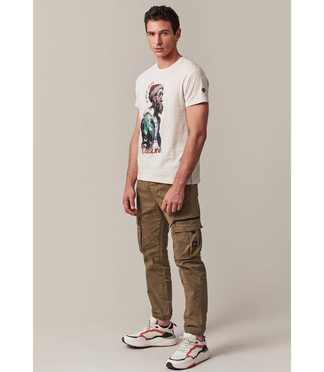tshirt col rond avec imprimé hipster et lettrage sur le devant HIPSTER-5