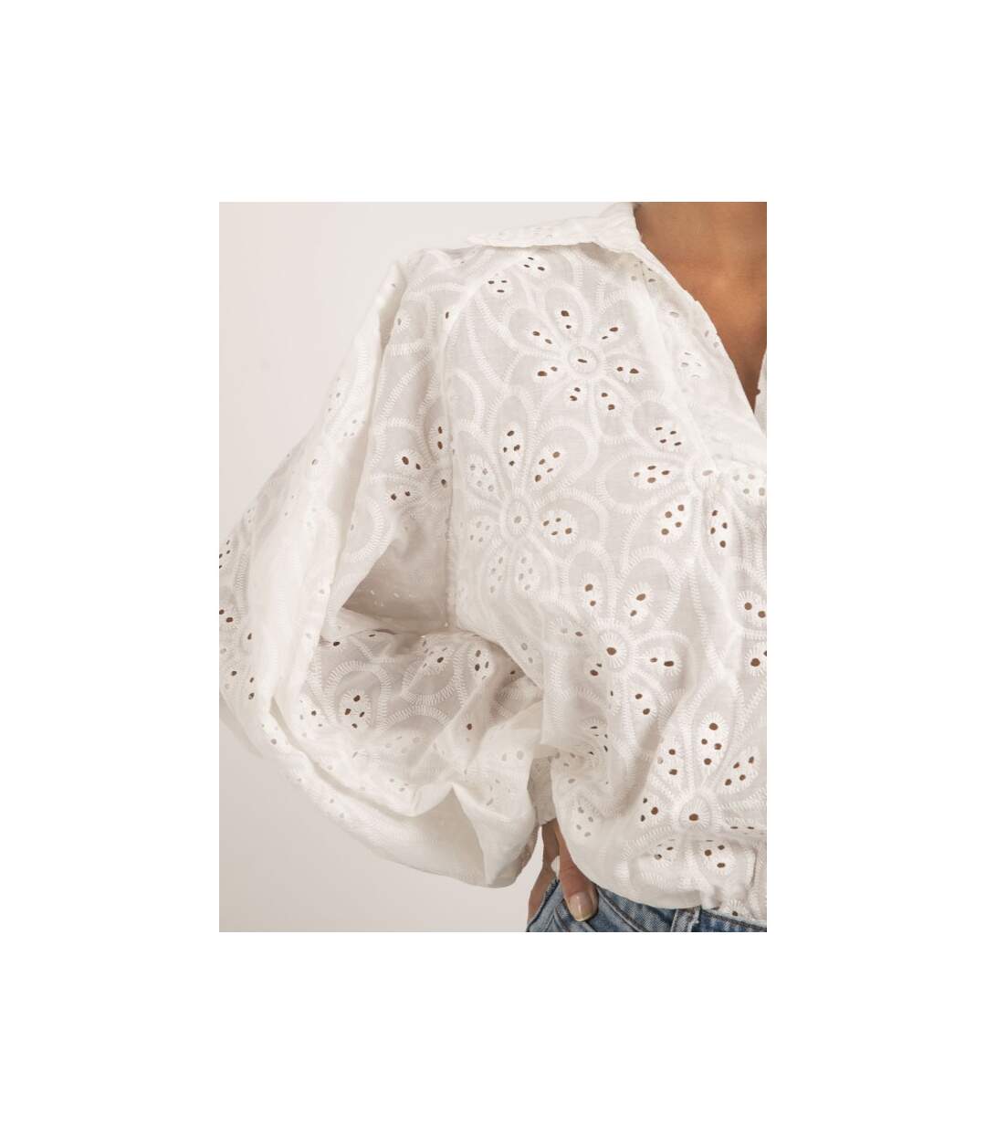 Blouse broderies anglaises FLOSSIE - Dona X Lisa-3
