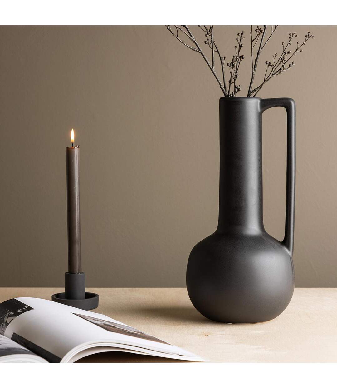 Vase Design en Céramique Allis 36cm Noir-5