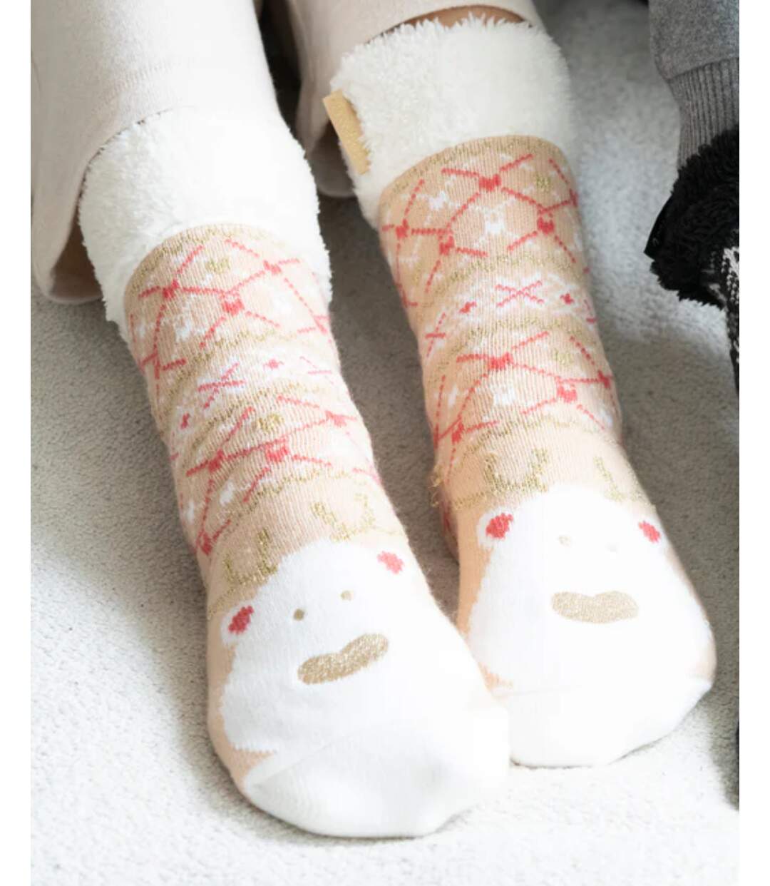 Isotoner Chaussettes d'intérieur femme ultra confortables et légères, semelle à picots antidérapants-2