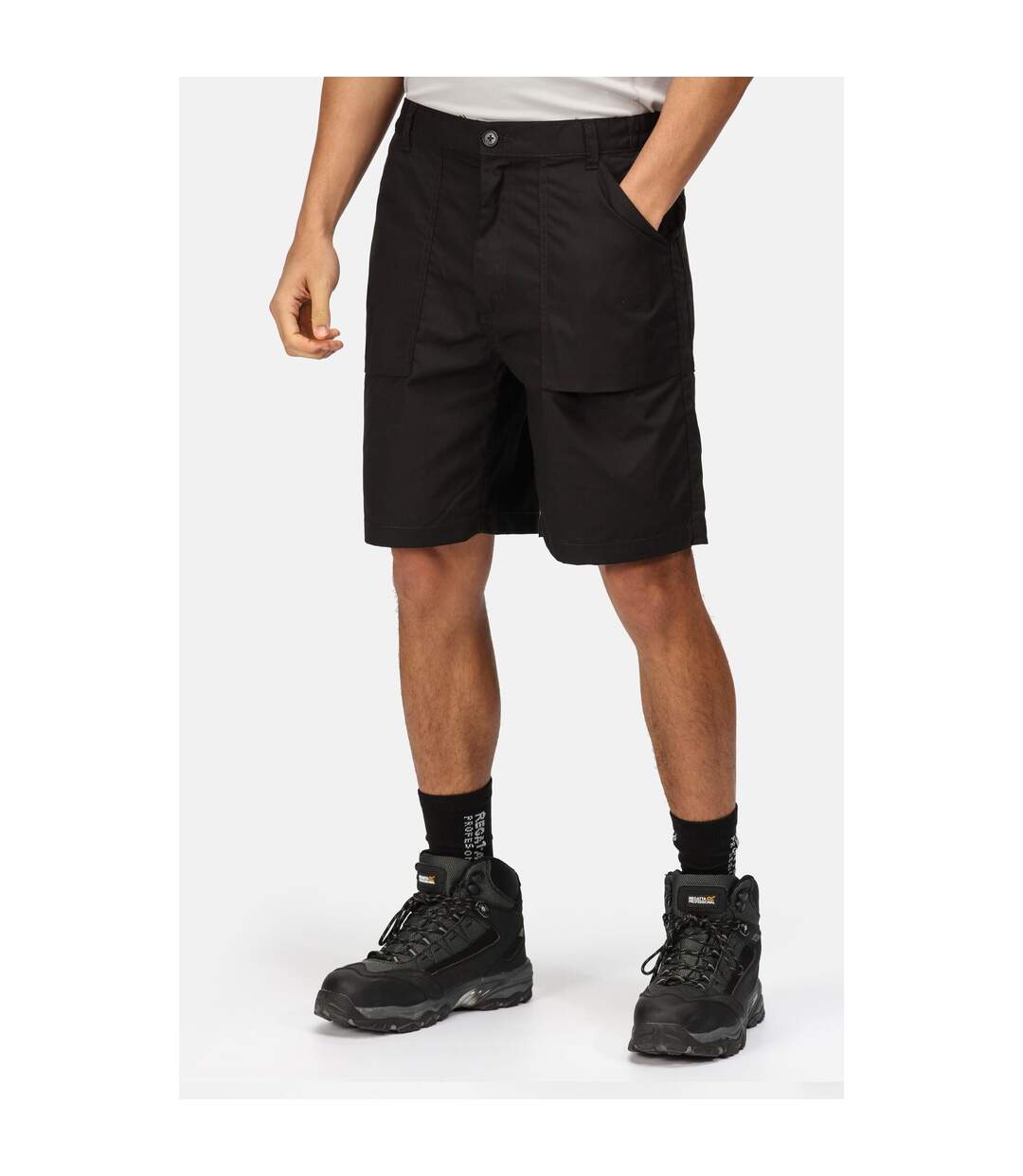 Short homme noir Regatta