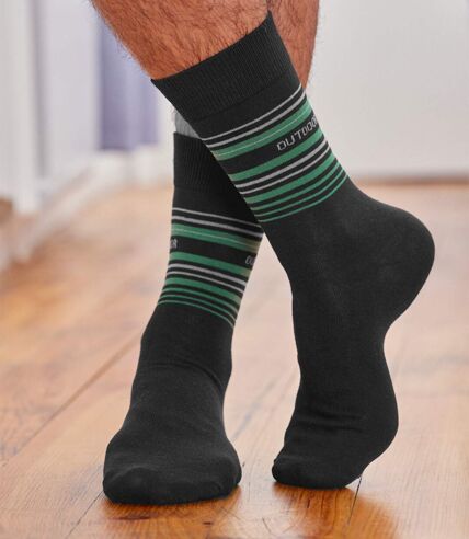 Pack of 4 Pairs of Men's Black Patterned Socks