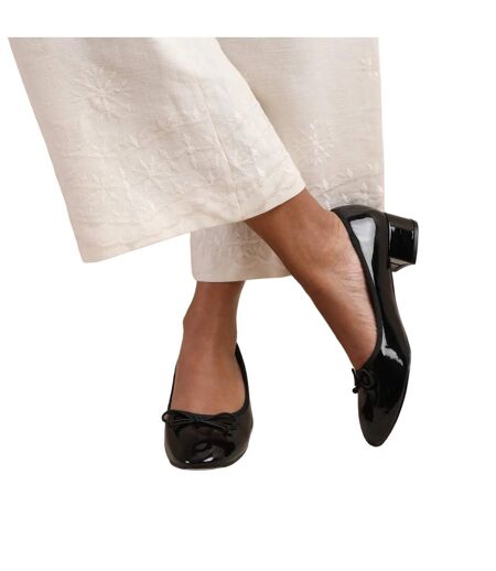 Womens/ladies wonder bow low block heel court shoes black Where´s That From