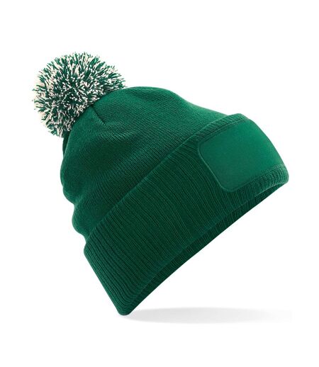 Unisex adult snowstar patch beanie bottle green/off white Beechfield