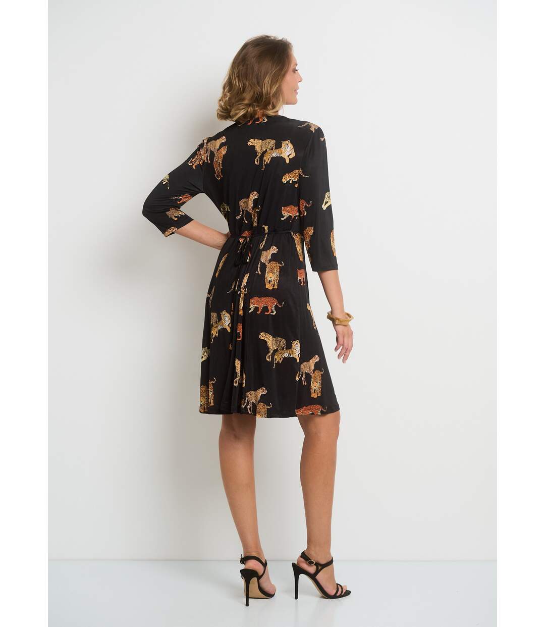 Robe fluide imprimé animalier col V-2
