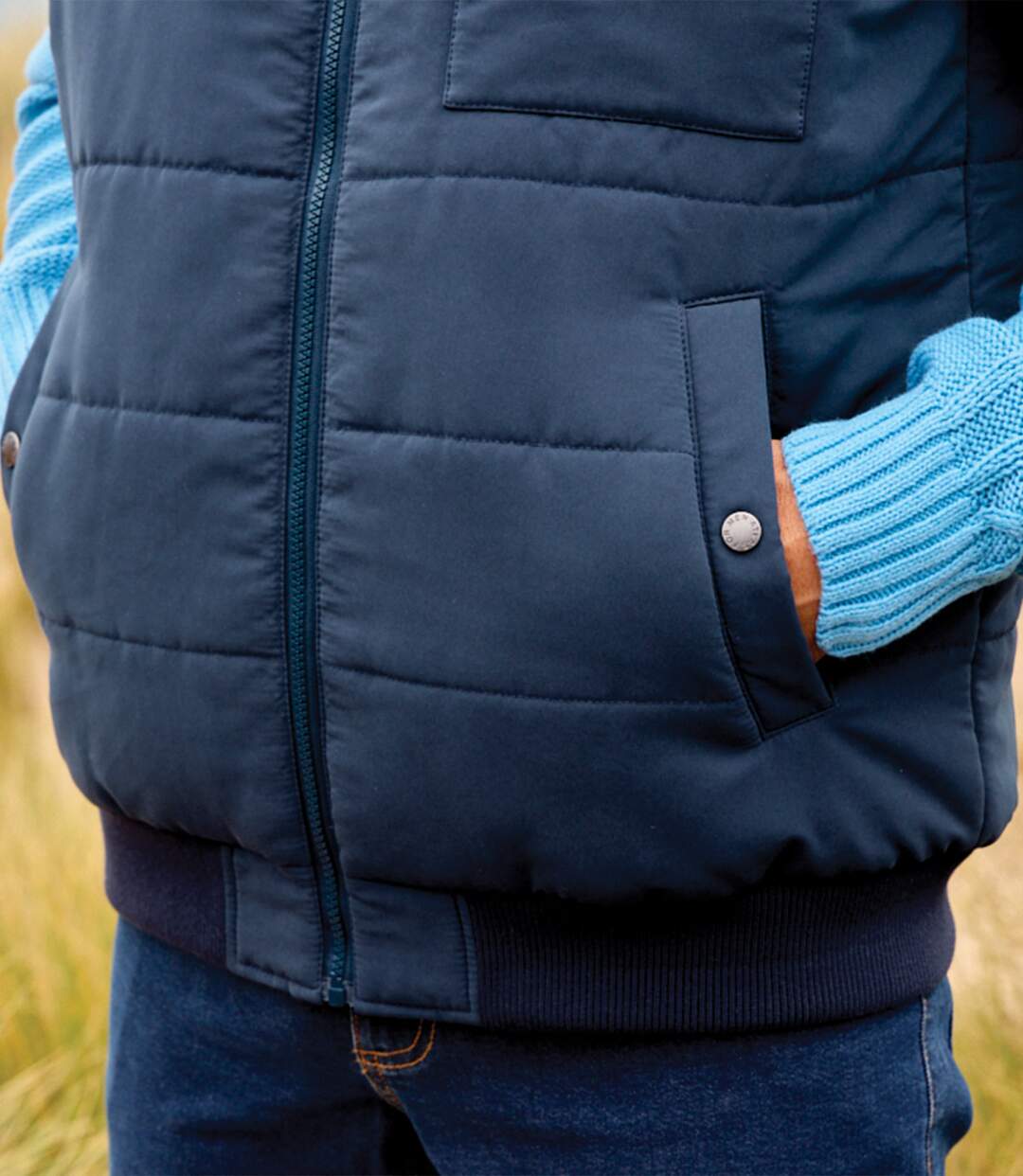 Men's Navy Multi-Pocket Padded Gilet-2