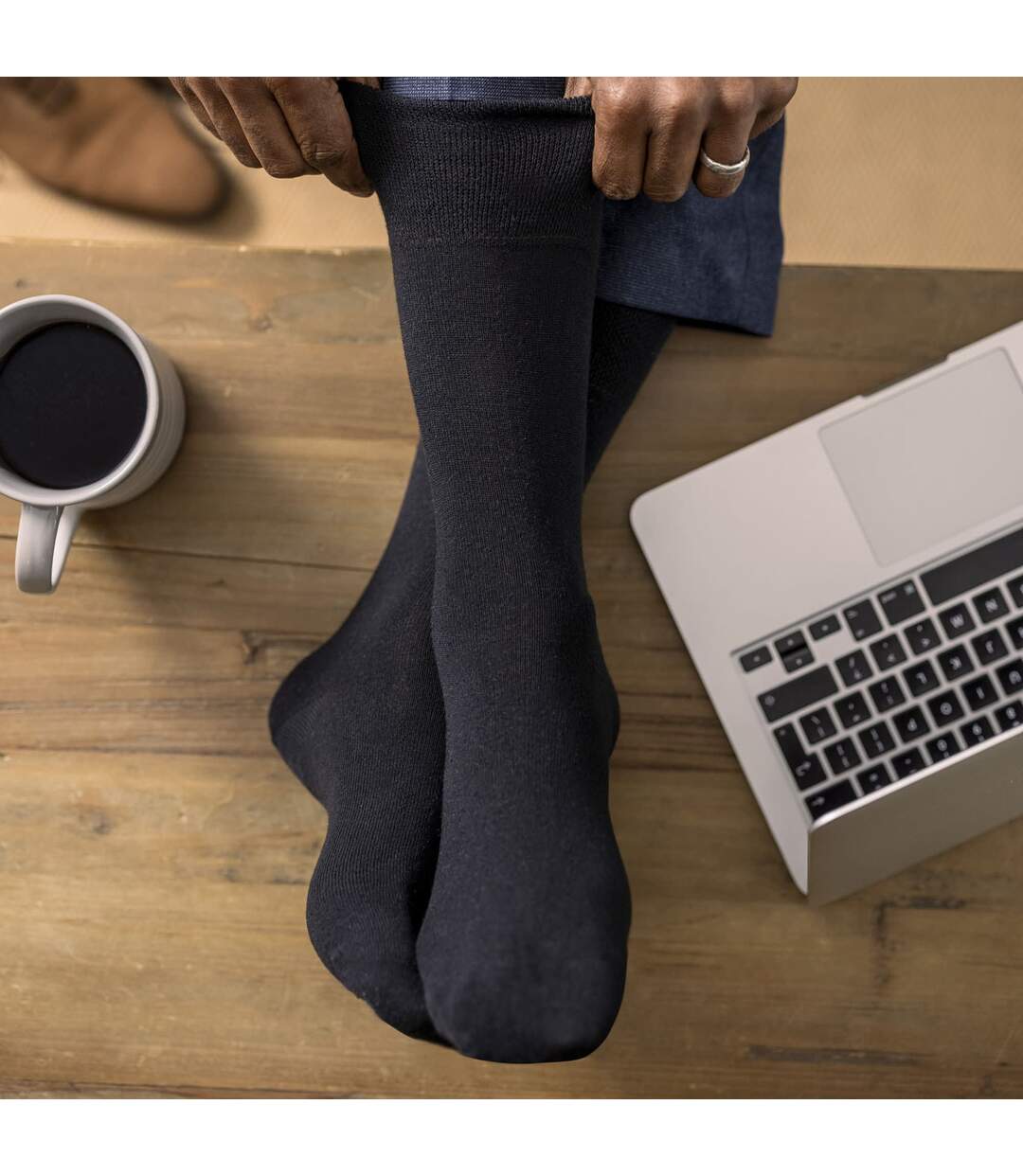 6 Pack Mens Non Elastic Cotton Diabetic Socks with Seamless Toe-3