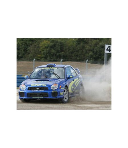 Pilotage rallye : 8 tours en Subaru Impreza Groupe N sur le circuit de Dreux - SMARTBOX - Coffret Cadeau Sport & Aventure