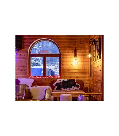 3 jours à Risoul en hôtel 4* avec accès illimité au sauna - SMARTBOX - Coffret Cadeau Séjour
