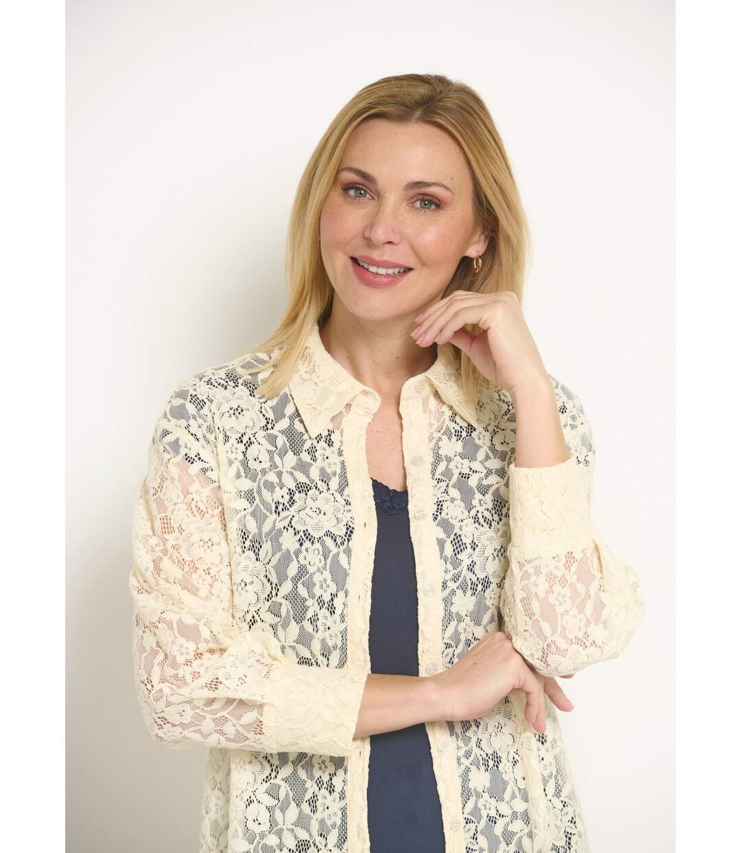 Robe chemisier longue en dentelle-3