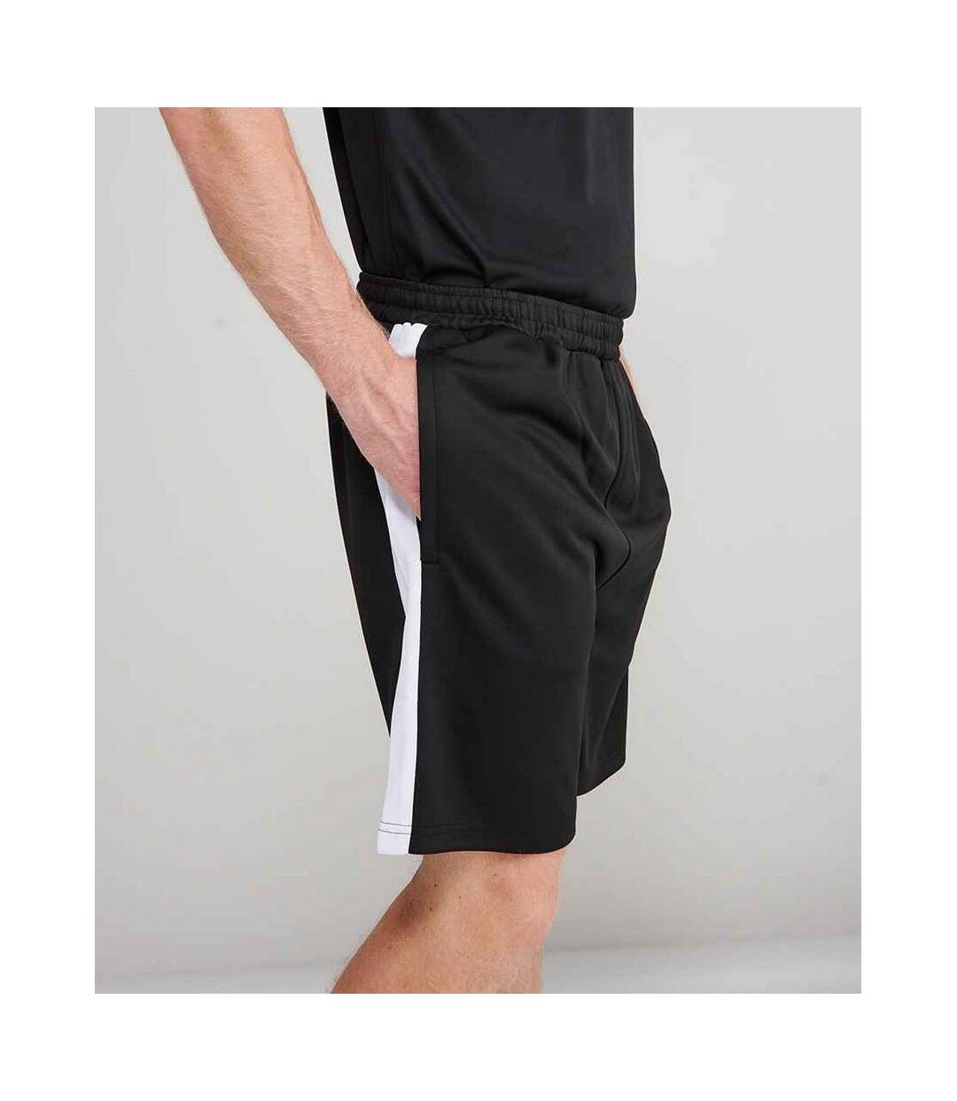 Short homme noir / blanc Finden & Hales-3