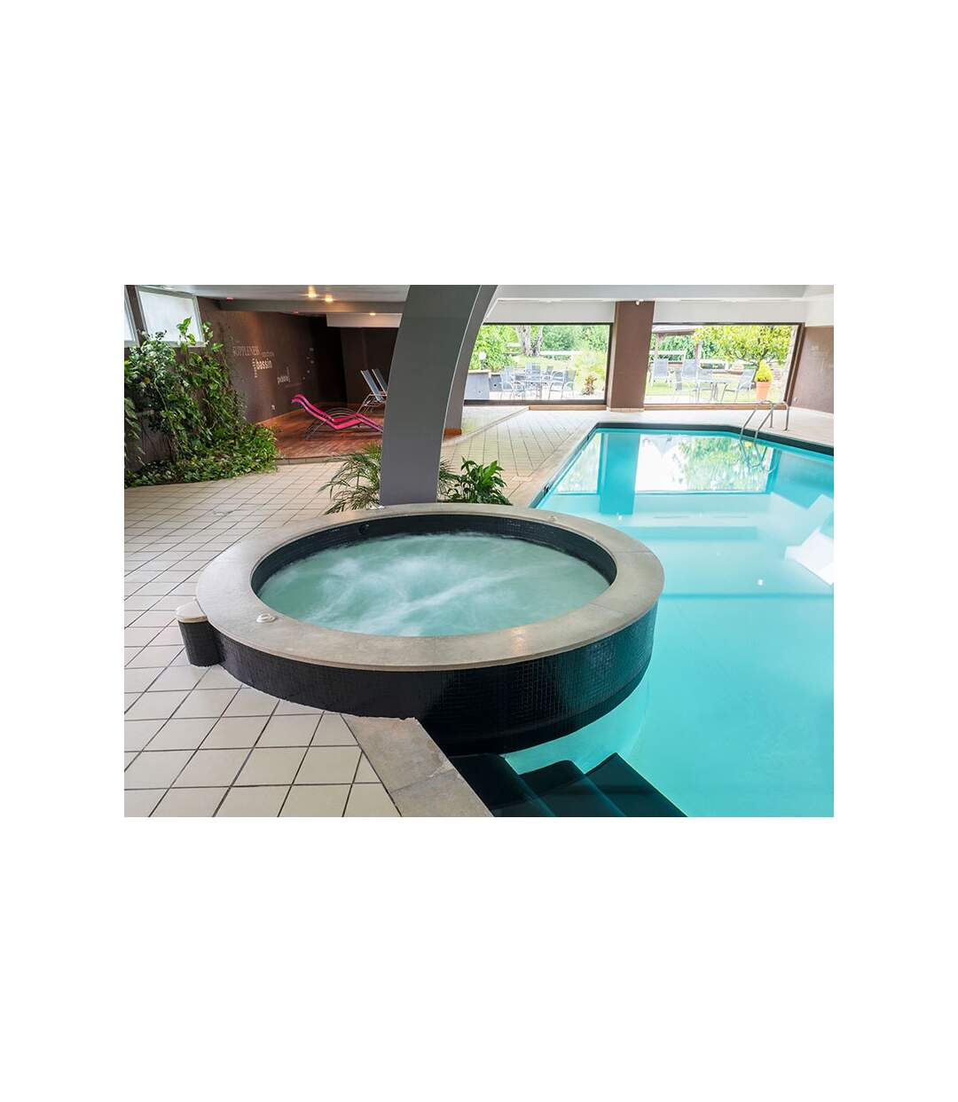 Séjour de charme avec piscine et dîner dans un hôtel 4* près de Saint-Malo - SMARTBOX - Coffret Cadeau Séjour-3