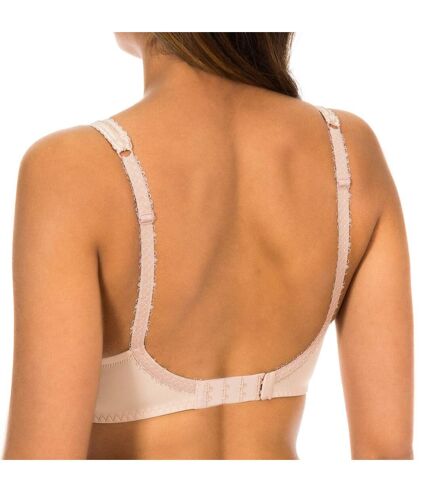 Underwired bra with P04MV cups for women, a design that provides support and enhancement to the bust