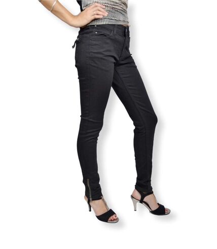 Pantalon femme coupe slim de couleur noir
