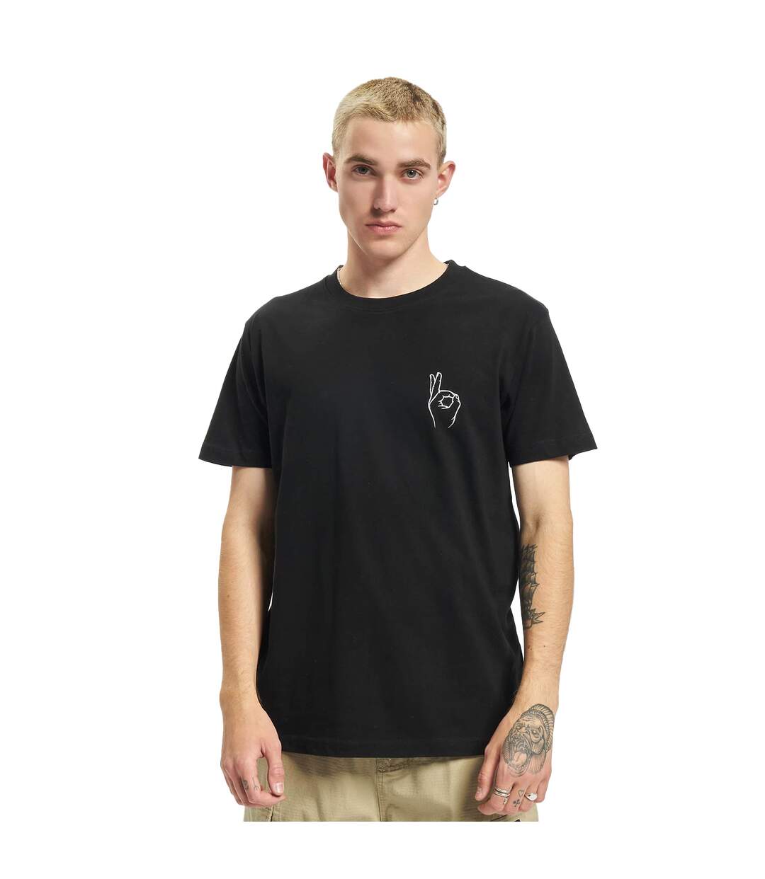 Noir Mister Tee-2