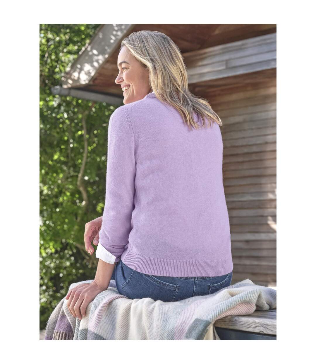 Womens/ladies Classic Lambswool V Neck Jumper Lilac WoolOvers-2