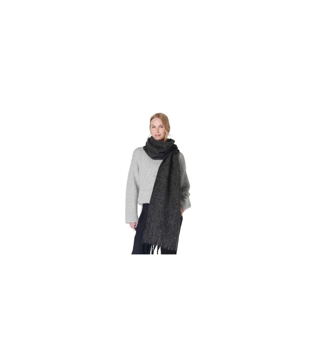 Chunky Knit Winter Scarf One Size Black Sweaty Betty-1