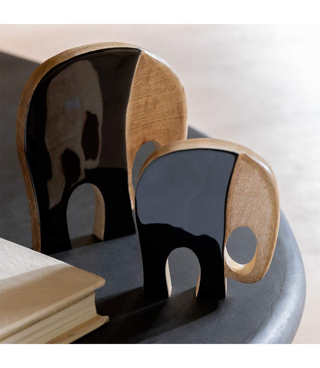 Lot de 4 Statuettes en Bois Éléphants 27cm Noir-3