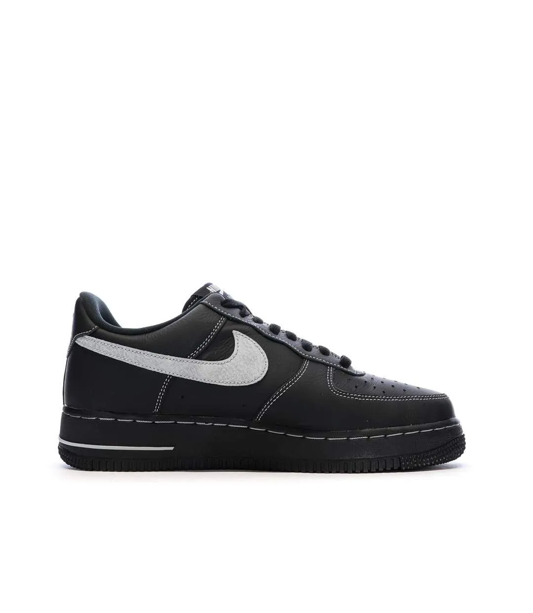 Baskets noir nike air force 1 07 lv8-2