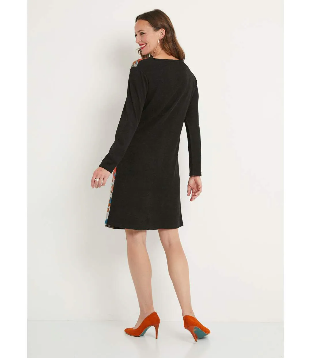 Robe courte maille fantaisie col rond-2