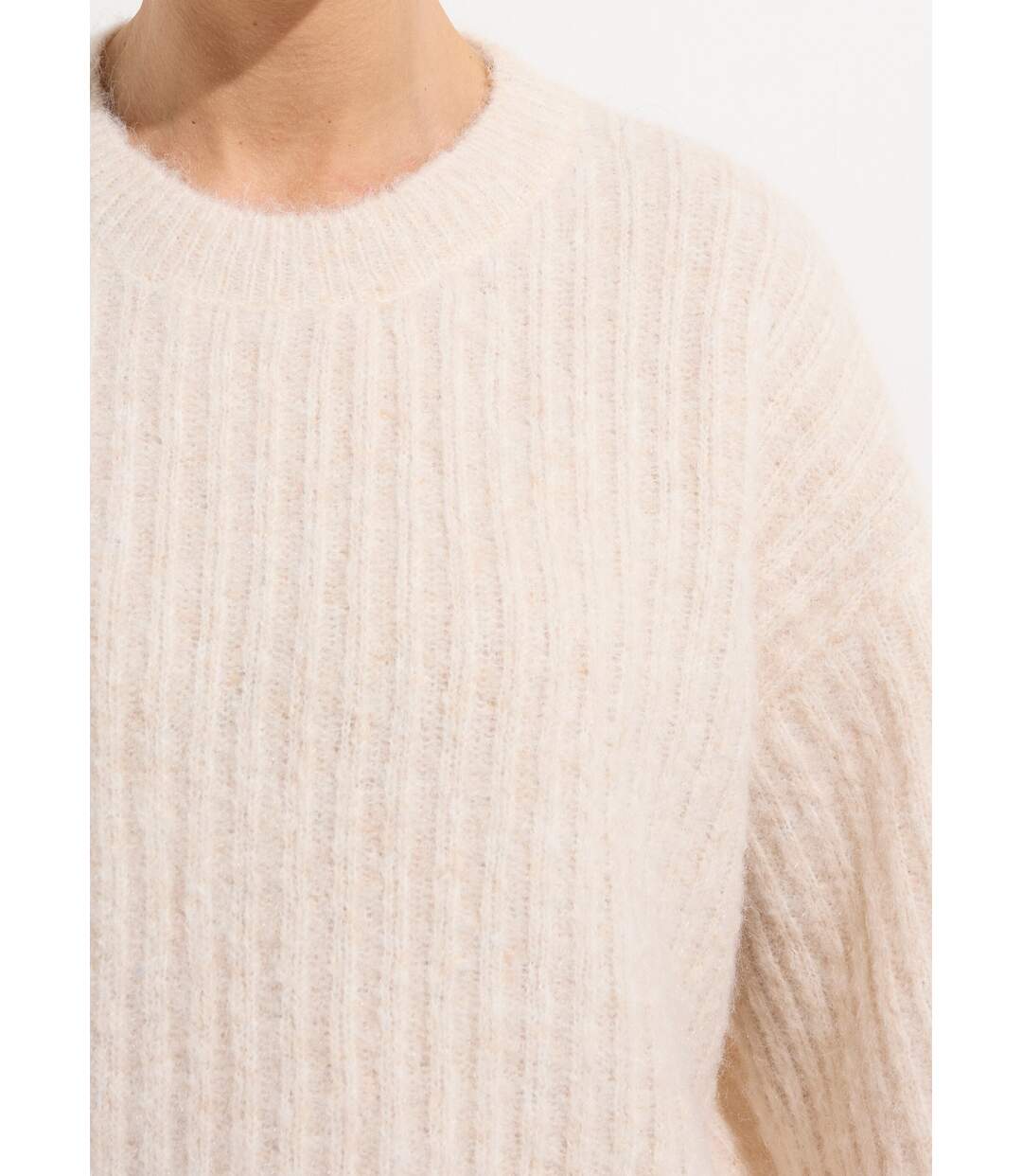 Pull maille loose, manches bouffantes-4