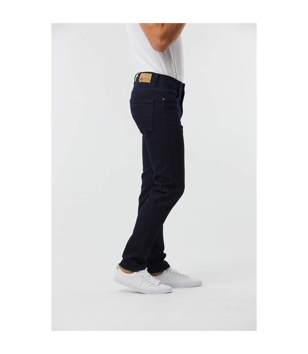 Jean slim  en coton biologique LC030-3