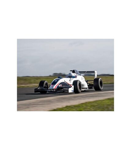Stage de pilotage : 5 tours sur le circuit de Fontenay-le-Comte en Formule Renault 2.0 avec baptême en configuration biplace - SMARTBOX - Coffret Cadeau Sport & Aventure