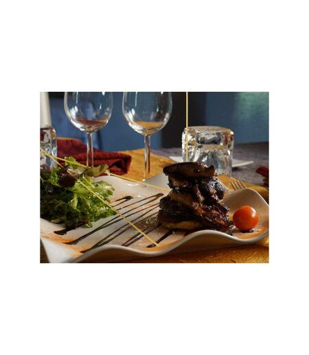 Repas en tête-à-tête à la table d'un restaurant gastronomique en France - SMARTBOX - Coffret Cadeau Gastronomie