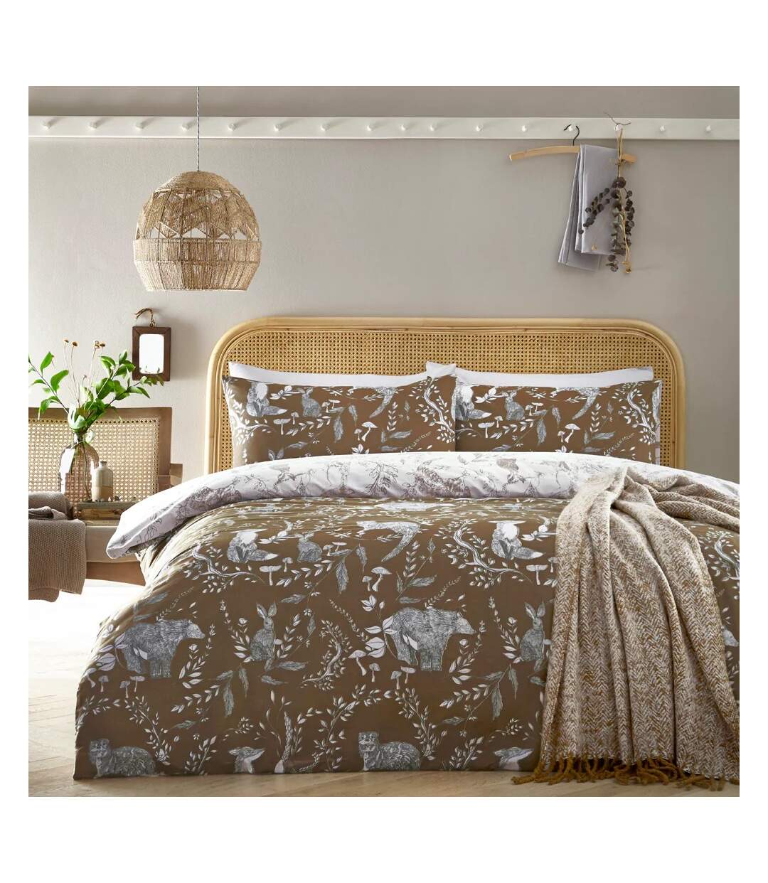 Buckthorn woodland duvet cover set amber Furn-4