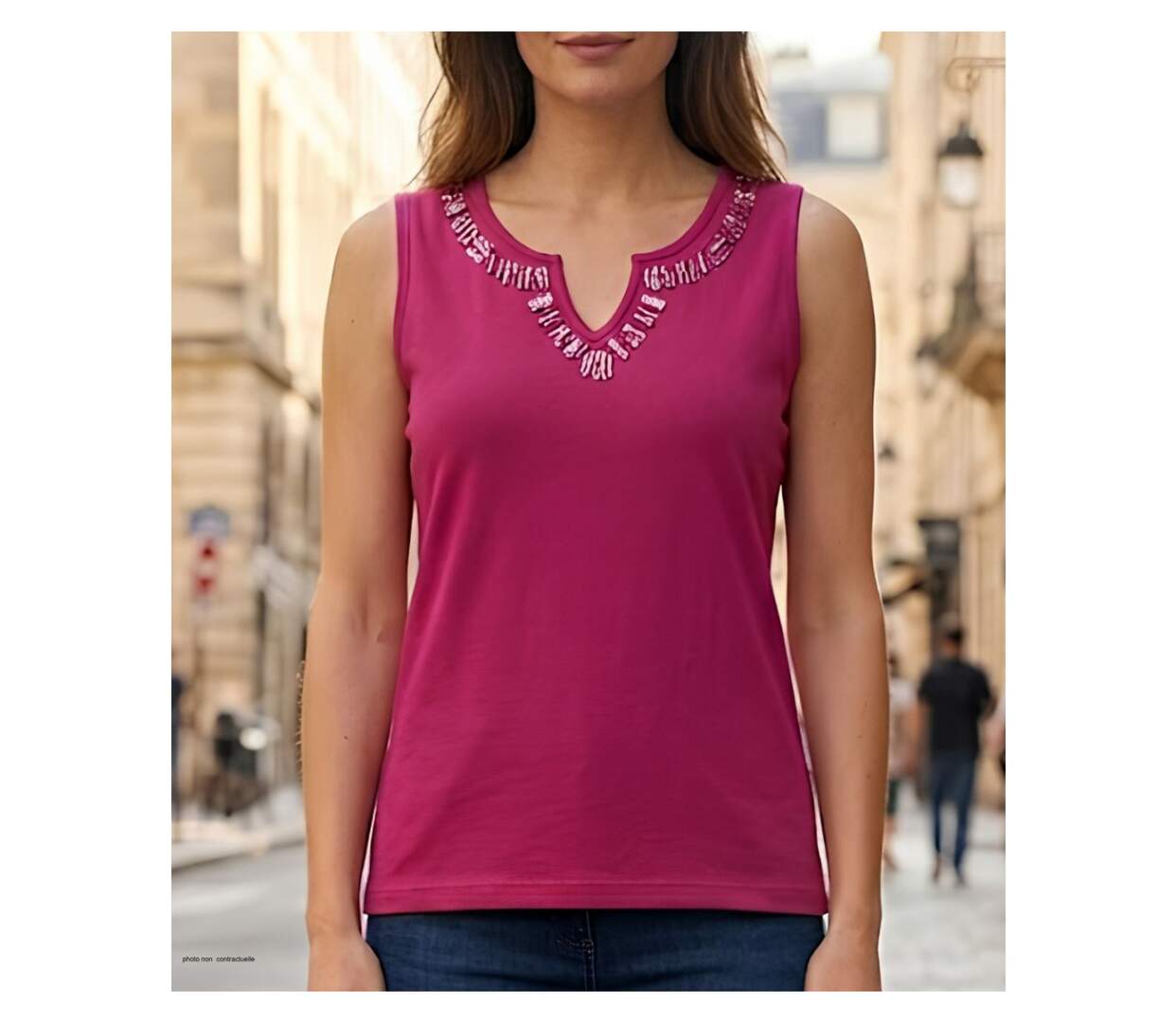 Débardeur femme MAYFLOWER REFAT : Tee-shirt sans manches fushia avec col strass étincelant-1