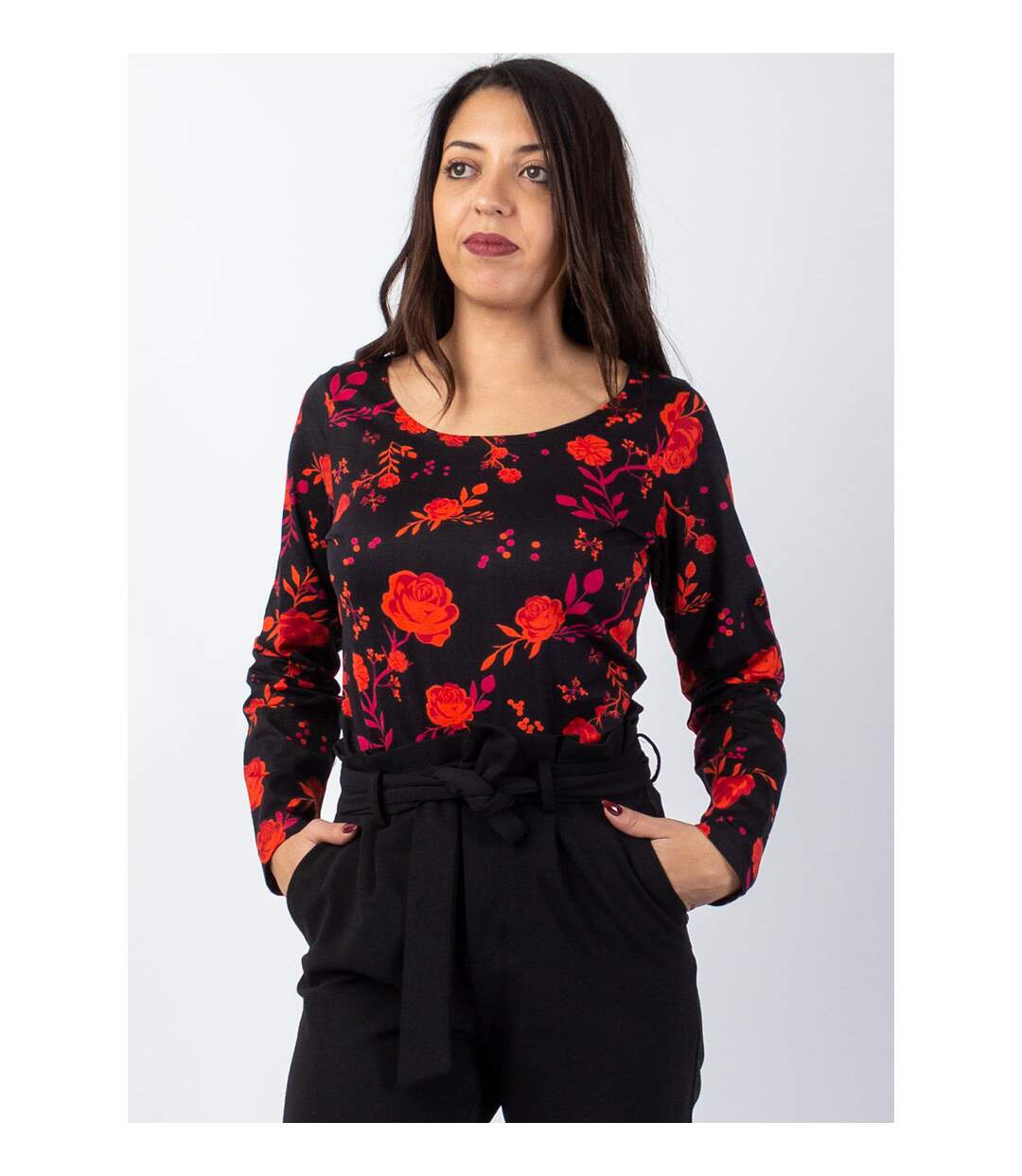 Top en coton col rond SUMAN imprimé fleuri rouge Coton Du Monde