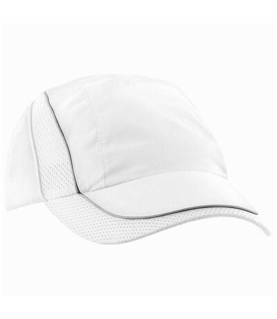 Beechfield Coolmax® Flow Mesh Baseball Cap / Headwear (White) - UTRW225
