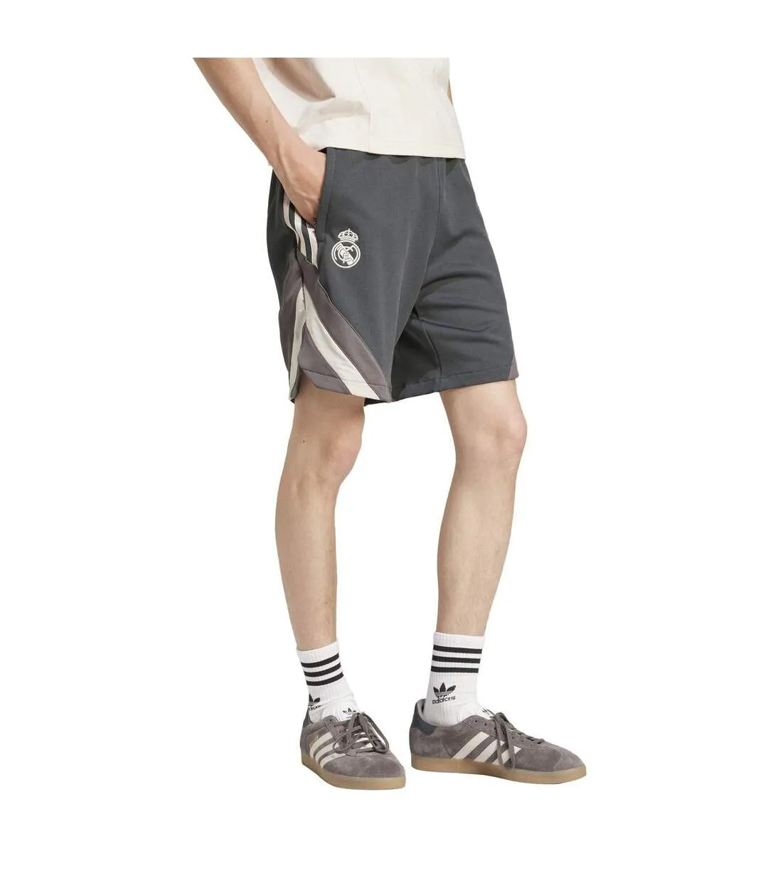 Short Motif/style Real Madrid Cf Homme Gris Foncé Adidas-4