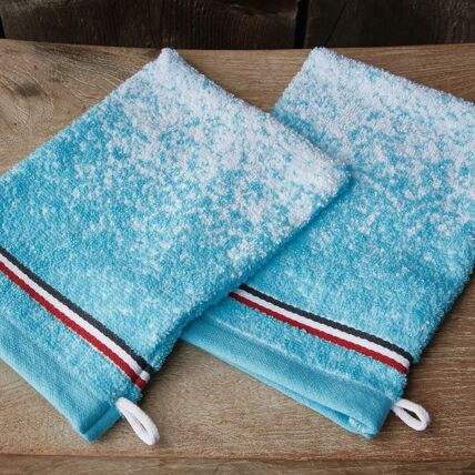 2 gants de toilette