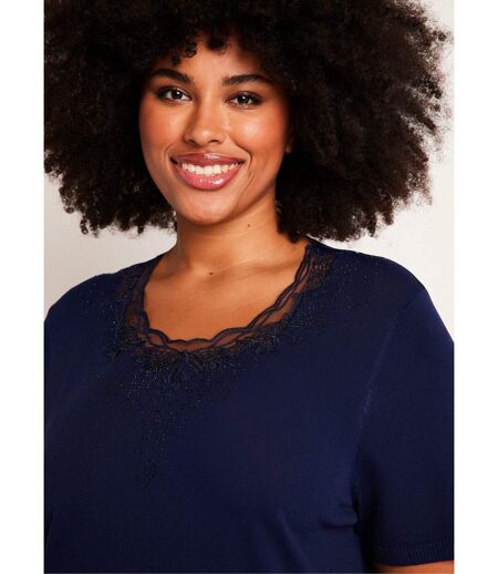 Pull fin brodé manches courtes