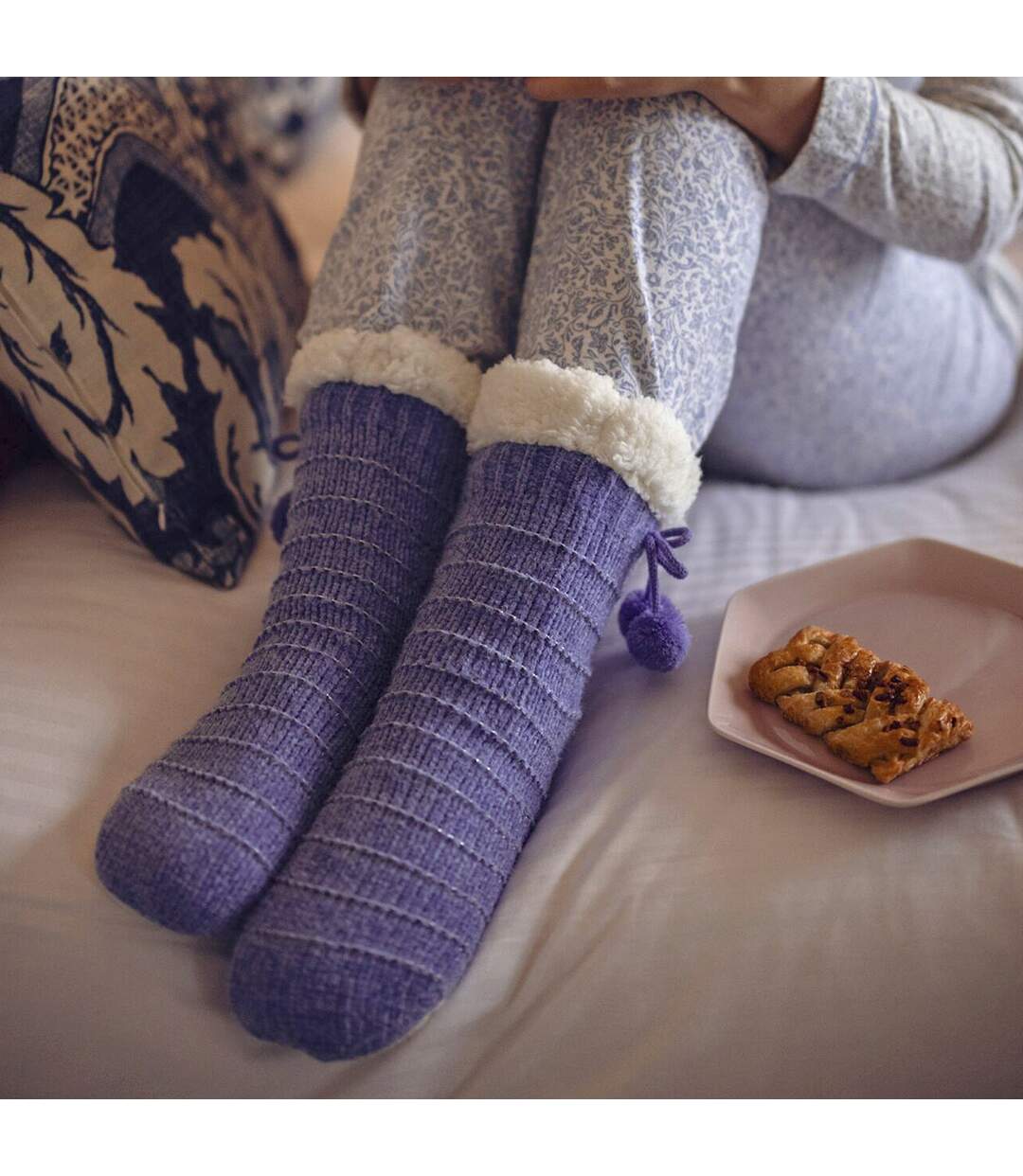 1 Pair Ladies Chenille Slipper Socks with Moccasin Sole - Soft Cosy Comfort-3