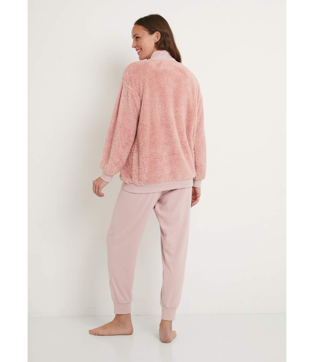 Pyjama uni chaud col V manches longues peluche-2