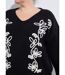 Pull col V avec broderies fleurs-4