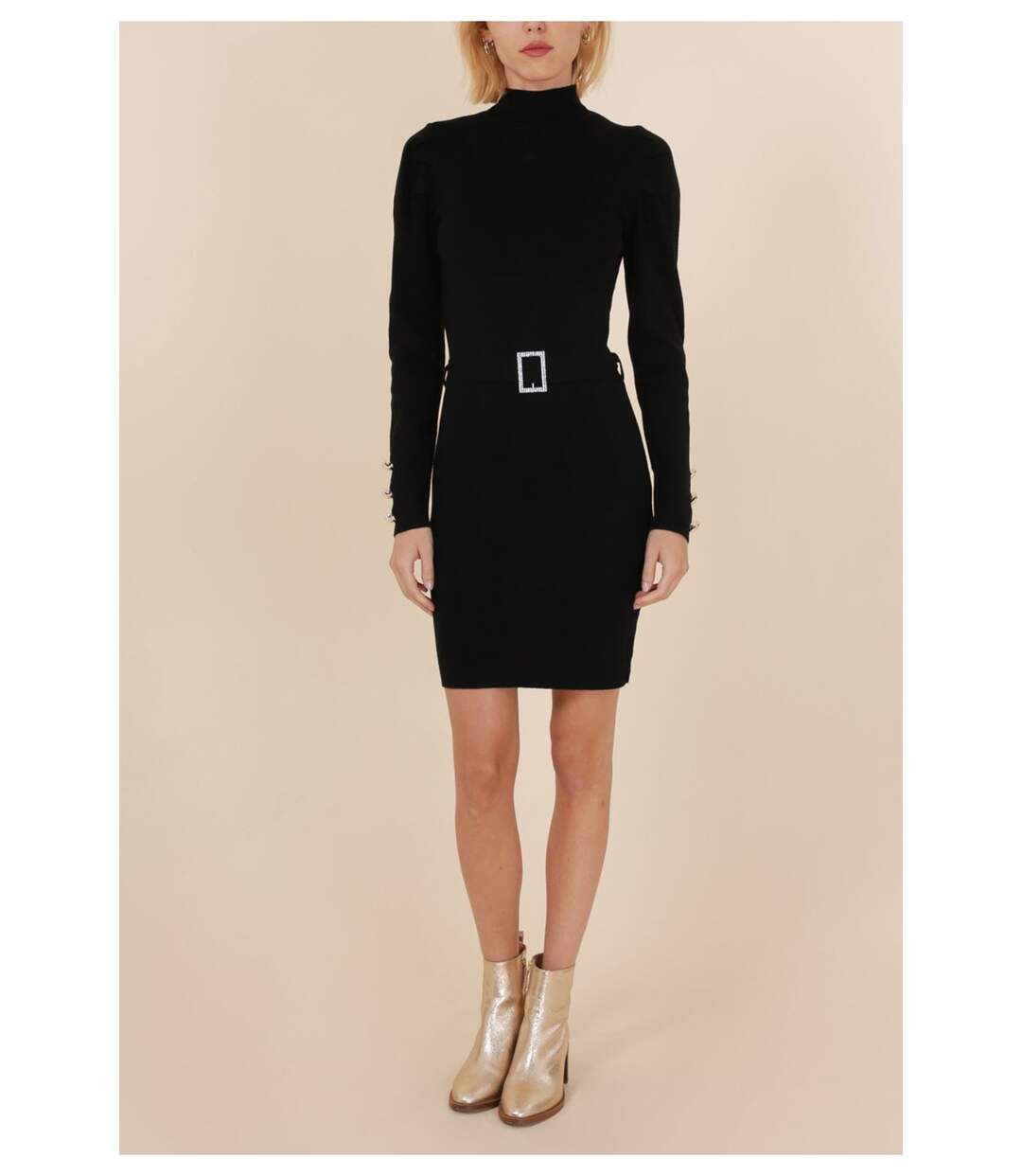 Robe-1