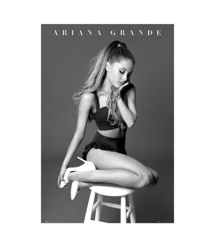 Ariana Grande - Poster (Noir / blanc) (Taille unique) - UTTA4020