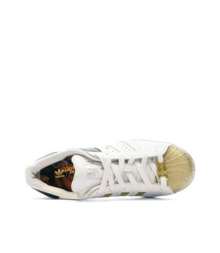Baskets blanches mixte adidas superstar yu-gi-oh