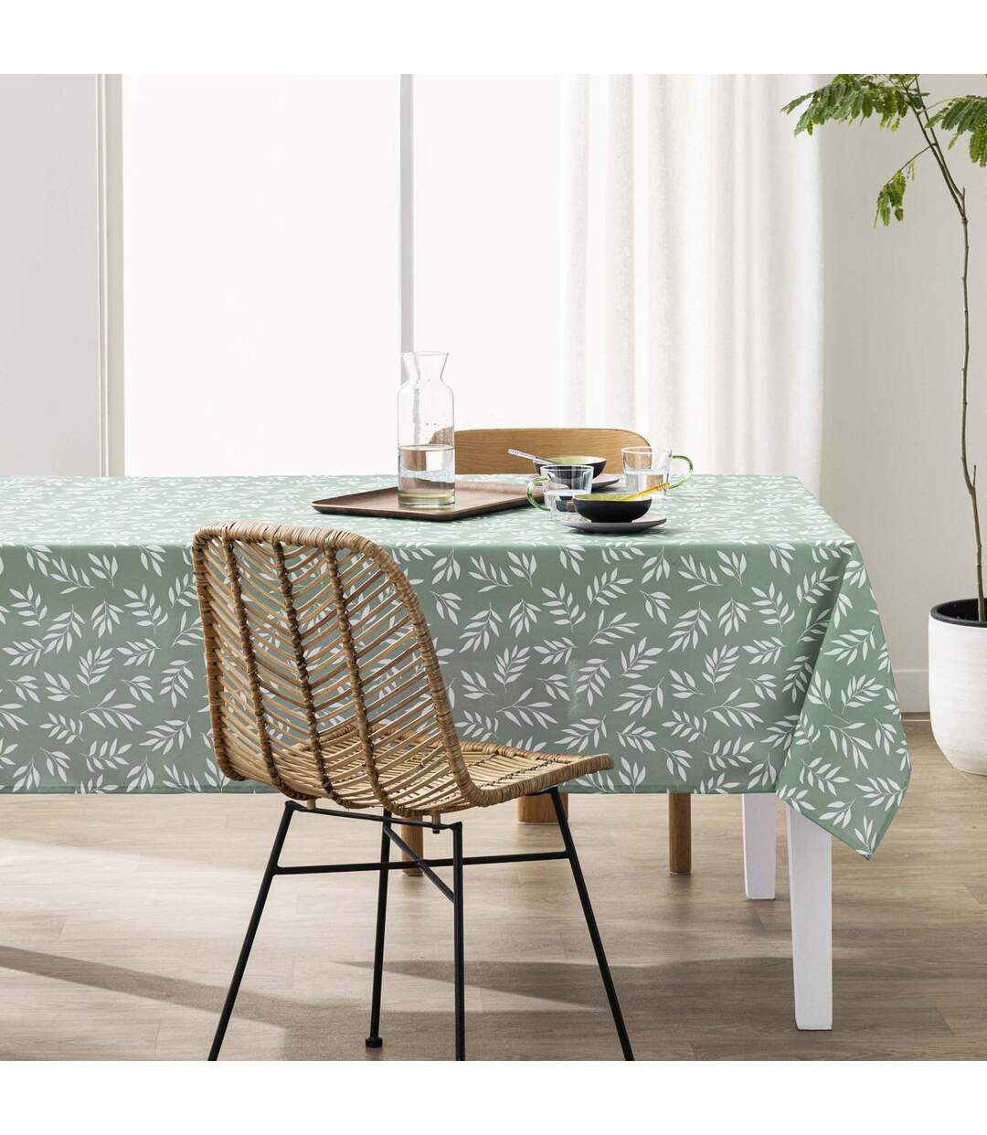 Nappe Antitache Imprimé Milova 145x240cm Vert Sauge-3