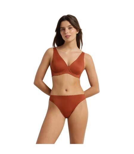 String sans coutures Body Touch