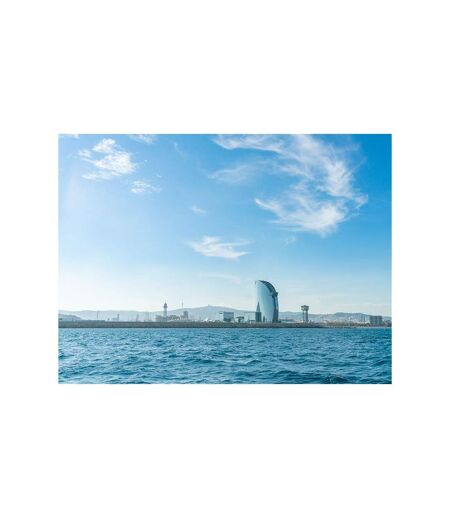 Croisière au coucher du soleil : 2h en catamaran pour 2 personnes à Barcelone - SMARTBOX - Coffret Cadeau Sport & Aventure