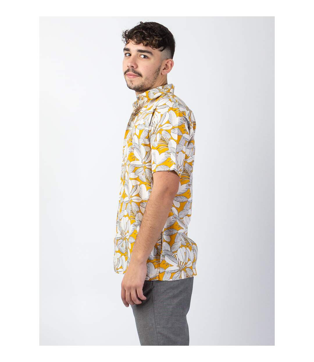 Chemise homme manches courtes LORENZO imprimé jungle jaune Coton Du Monde