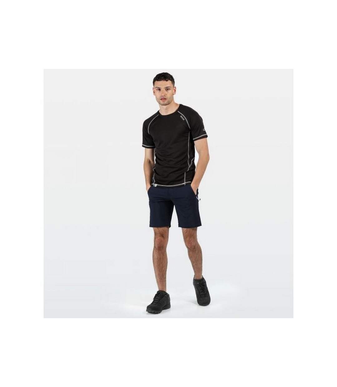 Short Xert Homme Bleu Marine Regatta-1