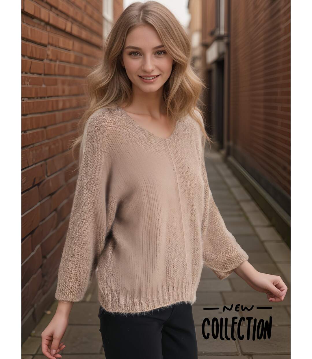 Pull femme manches longues - Couleur beige - Col en pointe