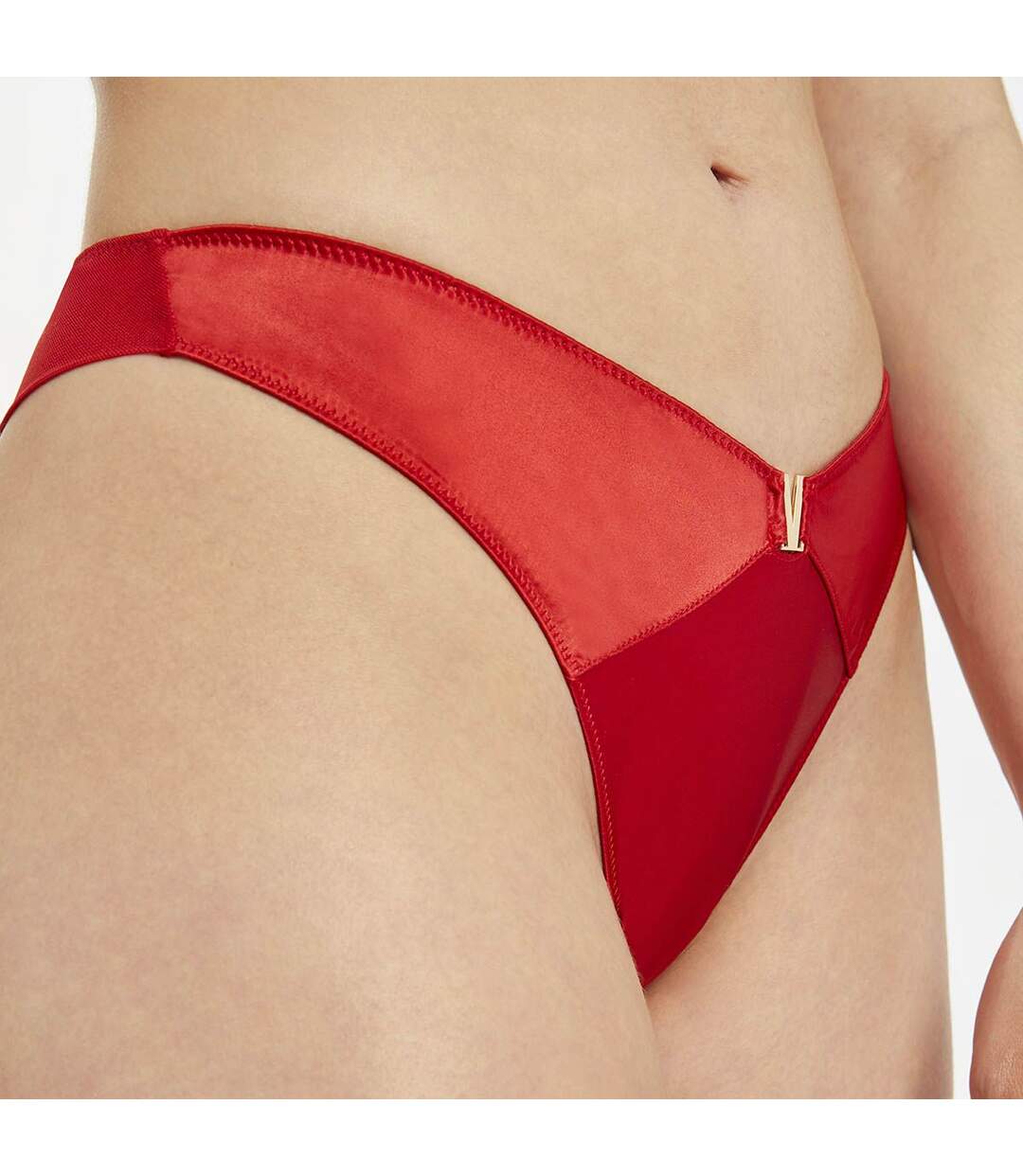 Tanga Brésilien rouge Ava satin