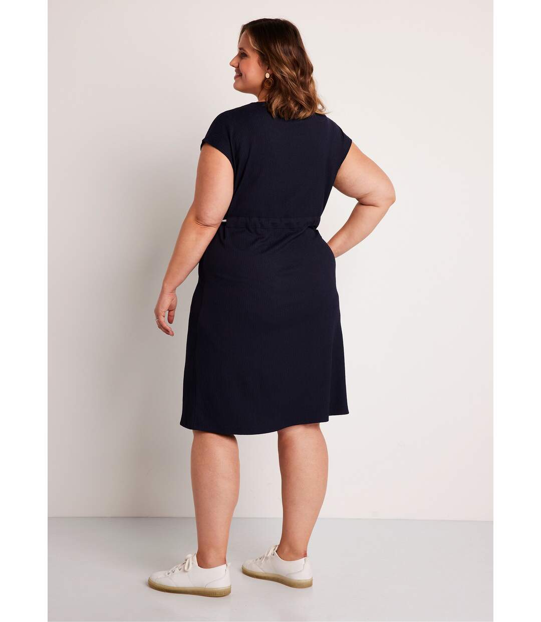 Robe courte boutonnée maille unie-2